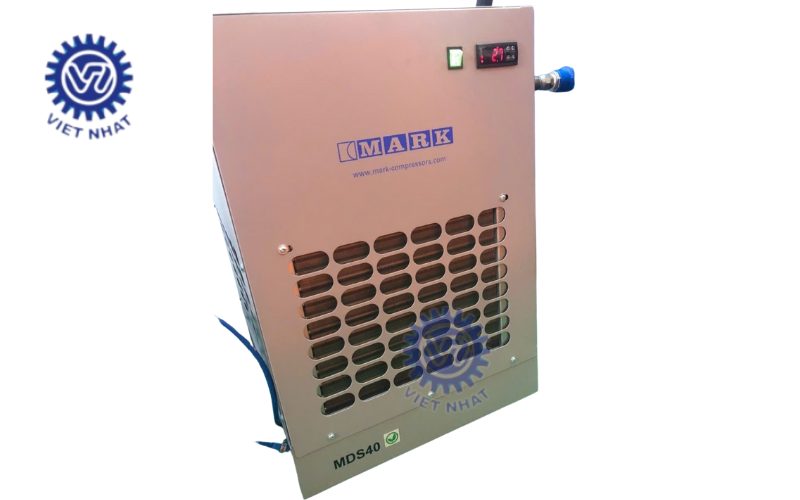 Máy sấy khí giải nhiệt gió