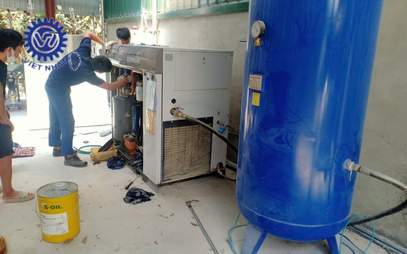 sửa chữa máy nén khí tại nhà xưởng 